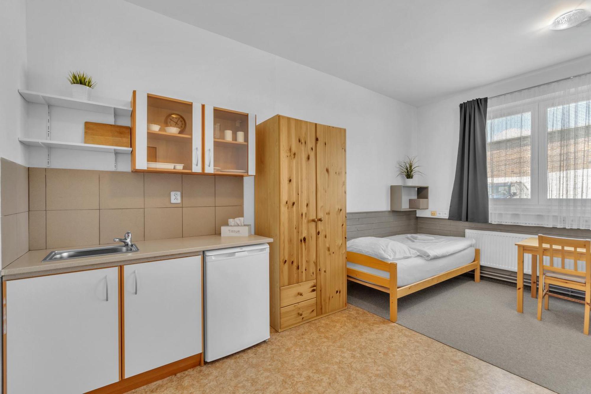 Apartmany A Ubytovani Premyslova, Градец-Кралове Экстерьер фото