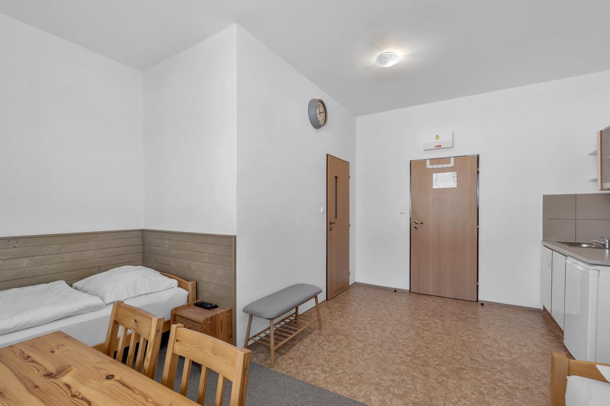 Apartmany A Ubytovani Premyslova, Градец-Кралове Экстерьер фото